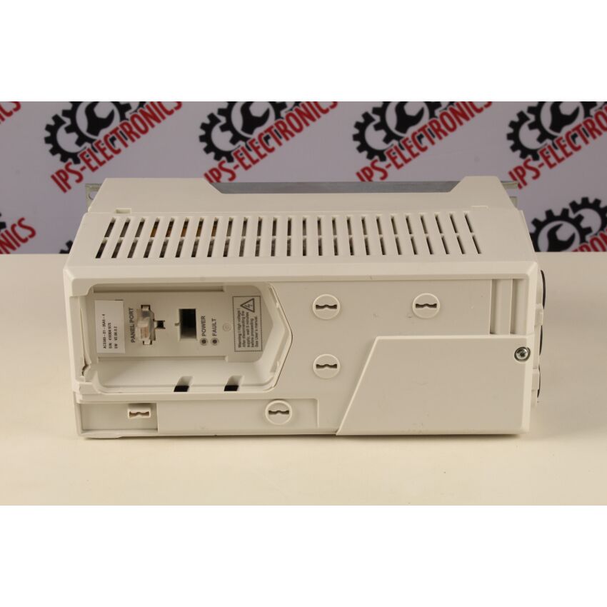 ACS580-01-05A6-4 (57)