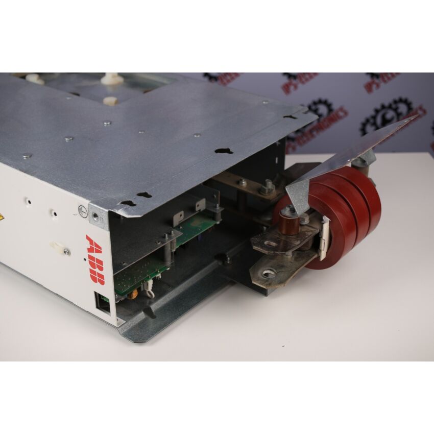 ACS800-104-0075-7 +Q650