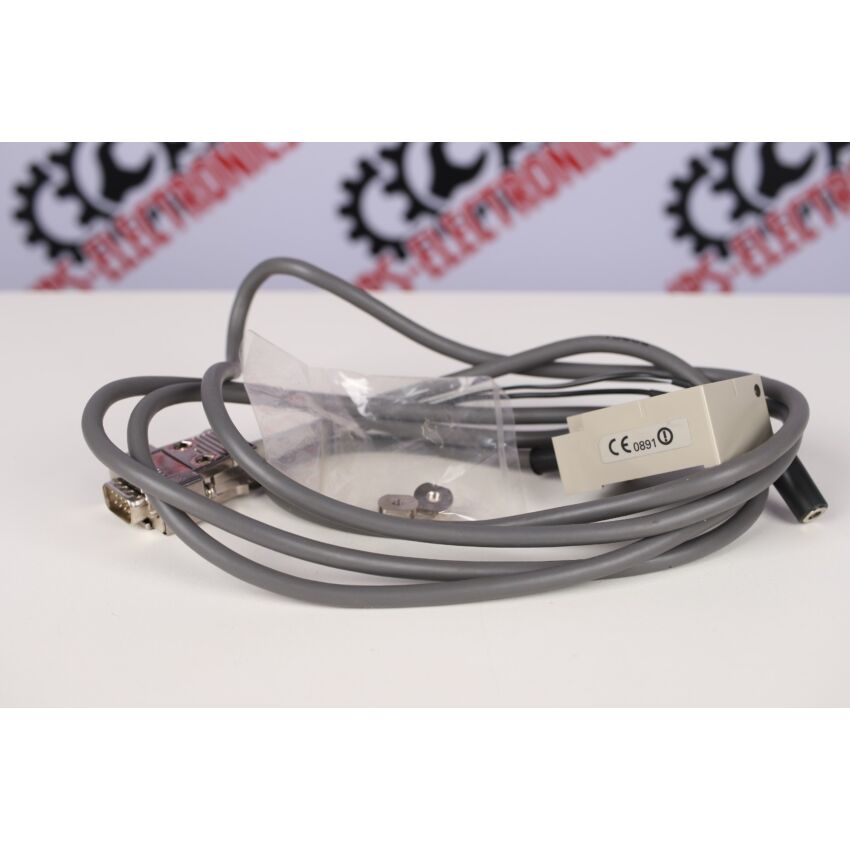 V700-HMD11