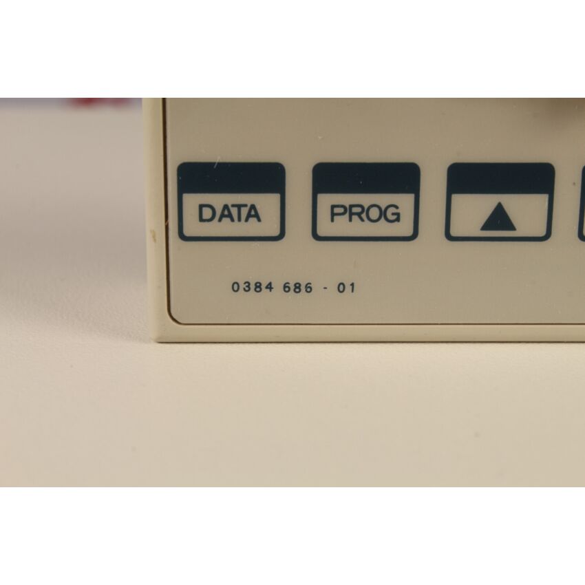 0384-686-01 (6W0121001013) (94) 