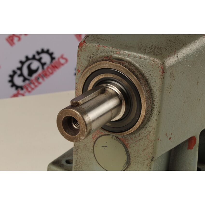 SK-12-IEC-90 (ratio i=6,53)