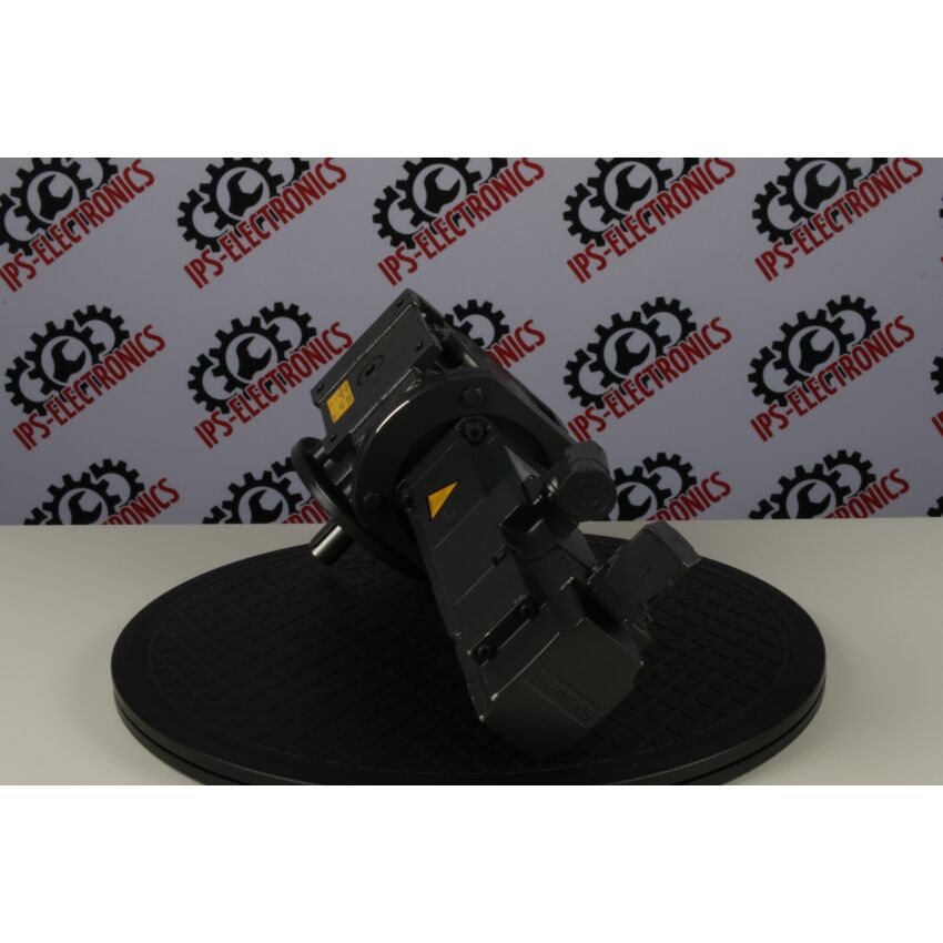 SIMOTICS 3 1FK7034-5AK71-1LV5-Z Z:E05+G51+H44 