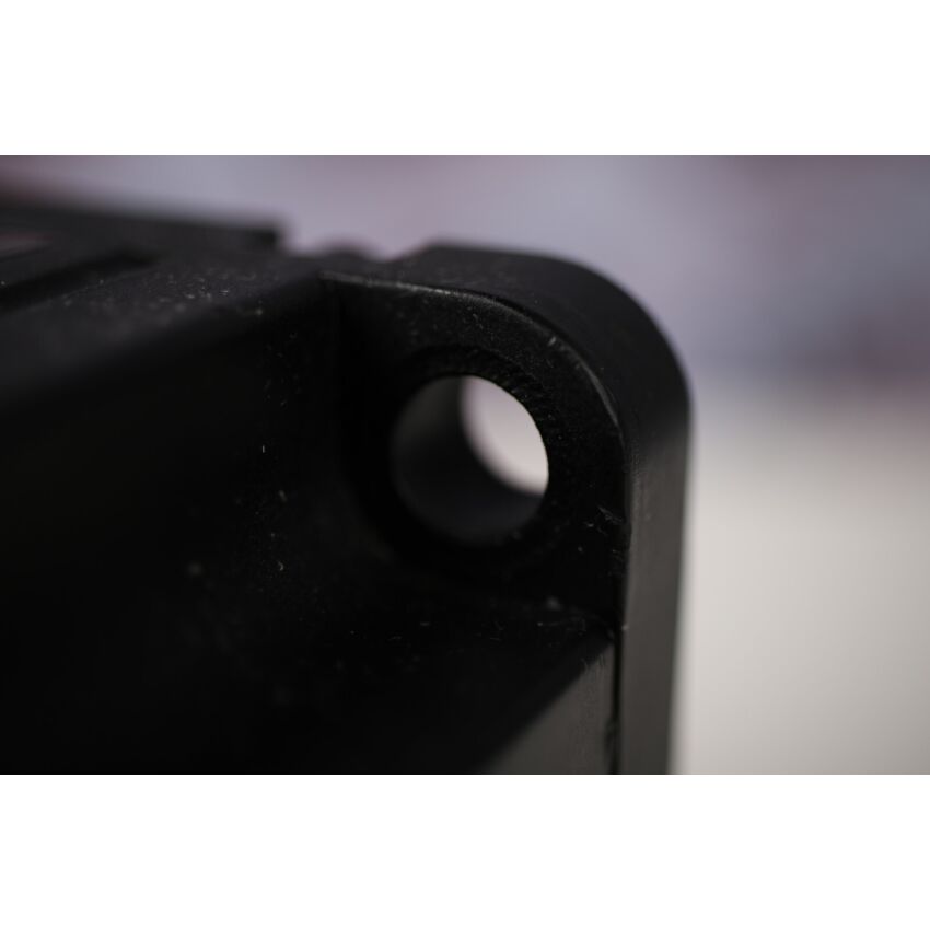 G404-575A (G4L40-UL-N) (PINK)