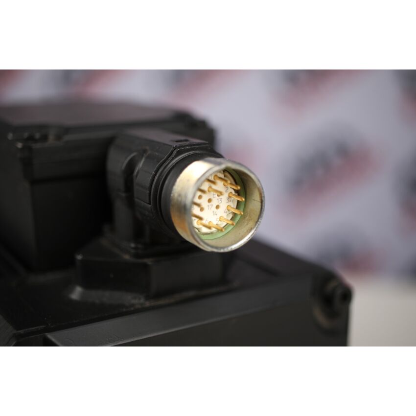 R37AM71-DS 56-L3 (21428449) 