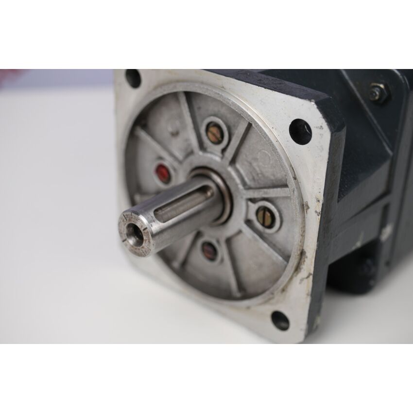 1HU3054-0AF01-Z Z:X00
