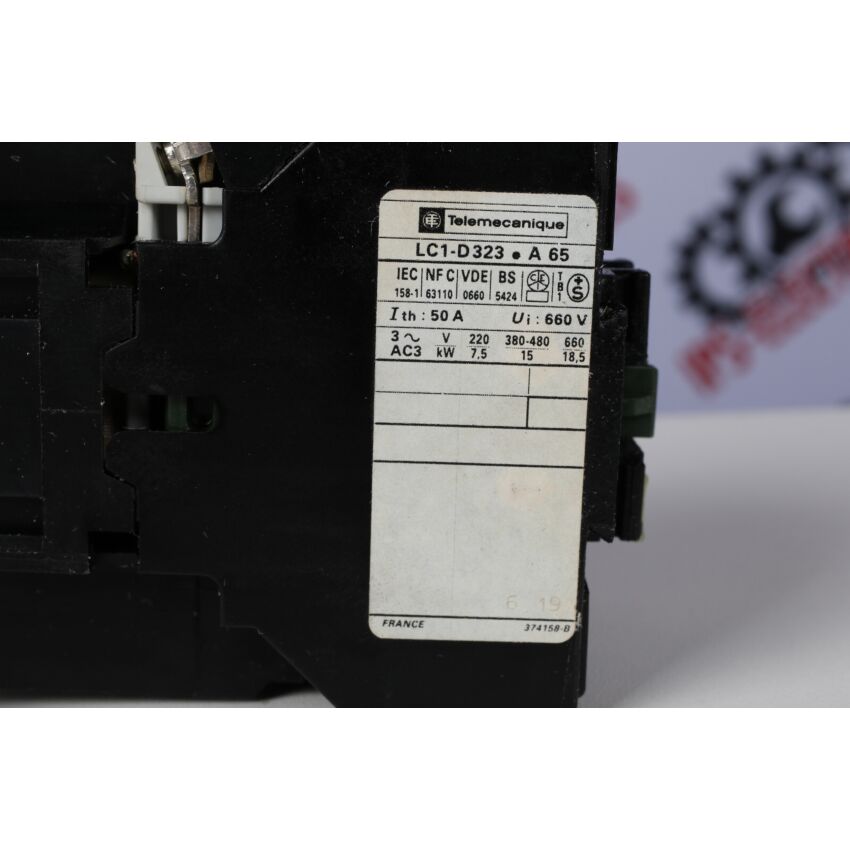 LC1D32V7 LC1-D323QA65