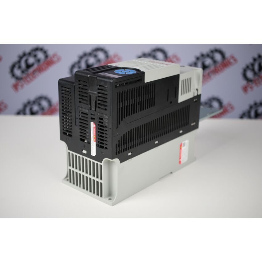 POWER FLEX 527 25C-D017N104 SER.B