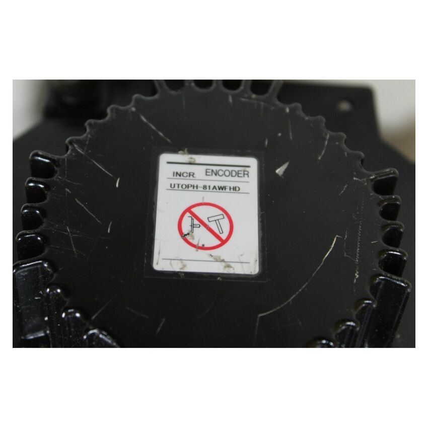 SGMG-20V 2A-YG32 (UTOPH-81AWFHD)