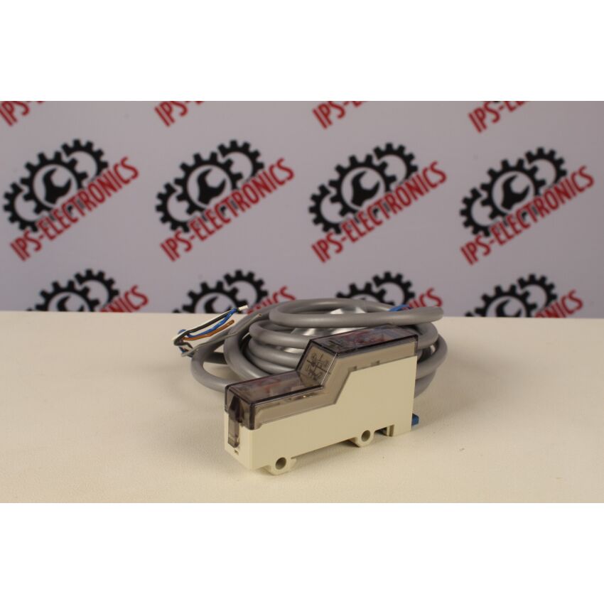 XUV H003530 (061846)