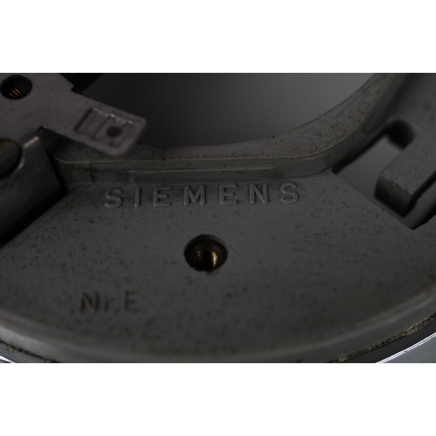 1HU 1052-2