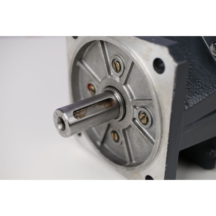 1HU3056-0AF01-Z
