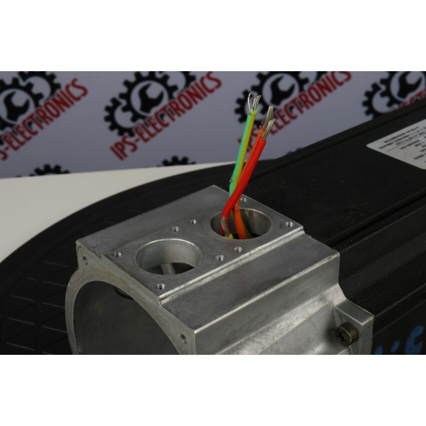 095U2C300BACAA100190 