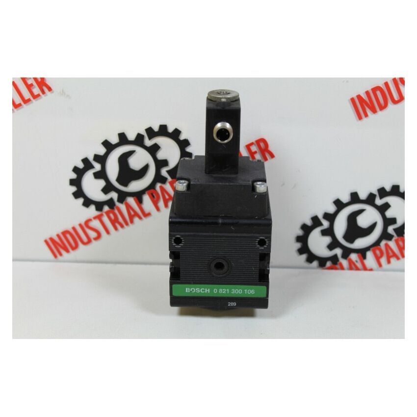0 821 300 106