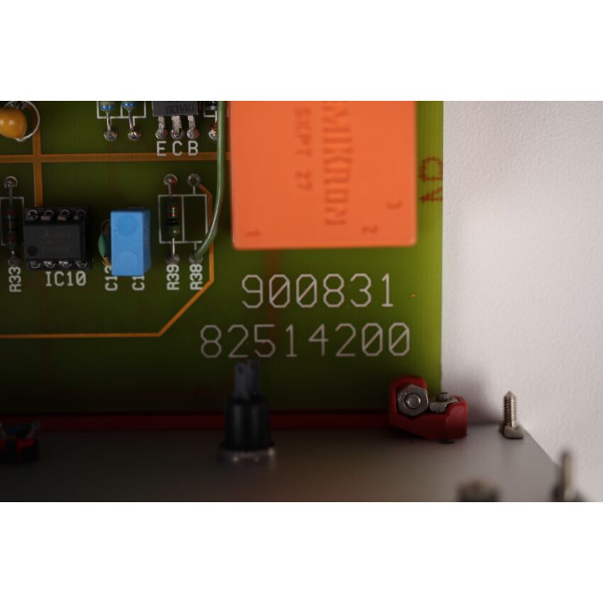 CARD 4.3 900831 82514200