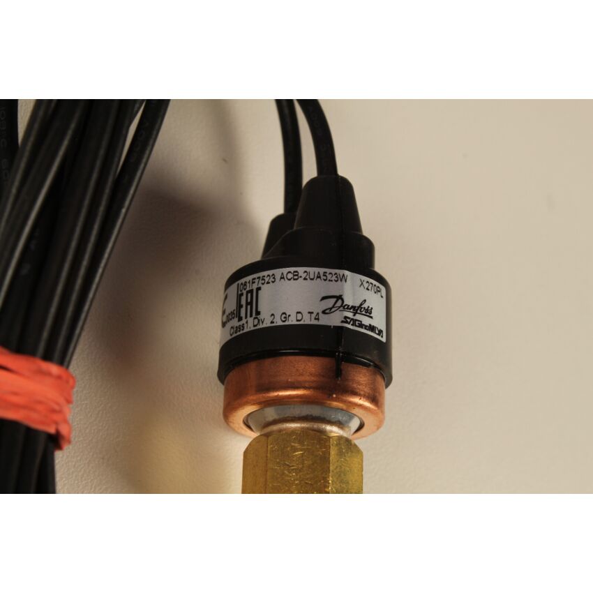 061F7523 ACB-2UA523W X270PL