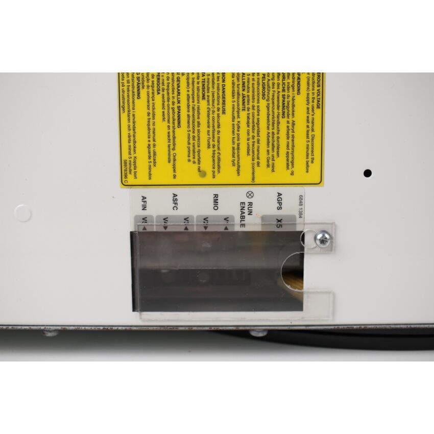 ACS800-104-0075-7 +Q650