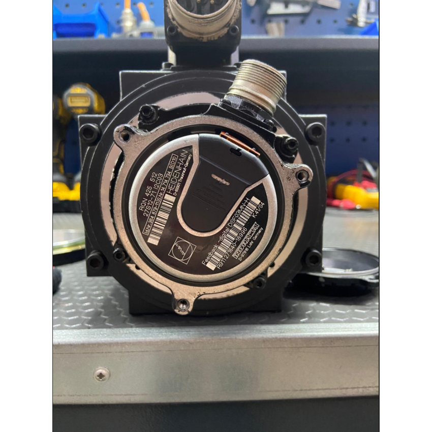 MDD090B-N-040-N2M-110GB1 (Com.No. 0034967)