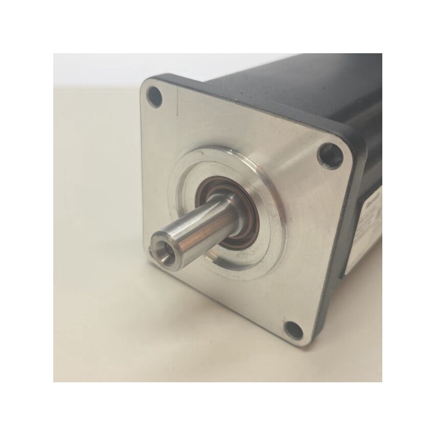 MSK040C-0600-NN-M1-UG0-NNNN