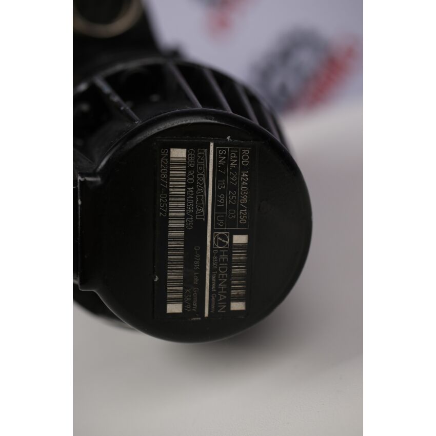 MAC063C-0-MS-4-F/095-B-0/WI520LV