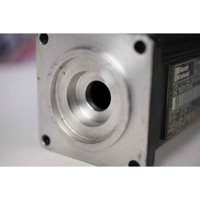 MKD025B-144-GG1-KN