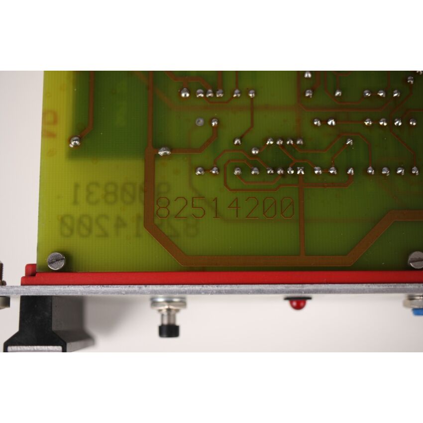 CARD 4.3 900831 82514200