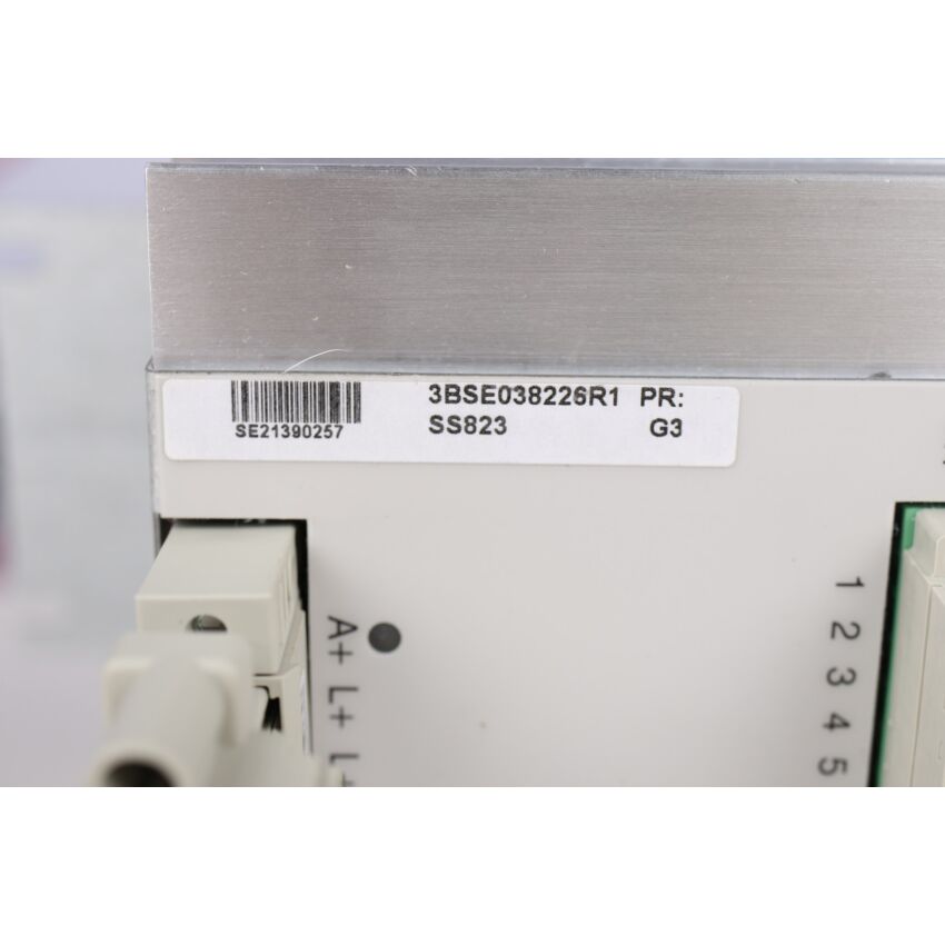 SS823 3BSE038226R1