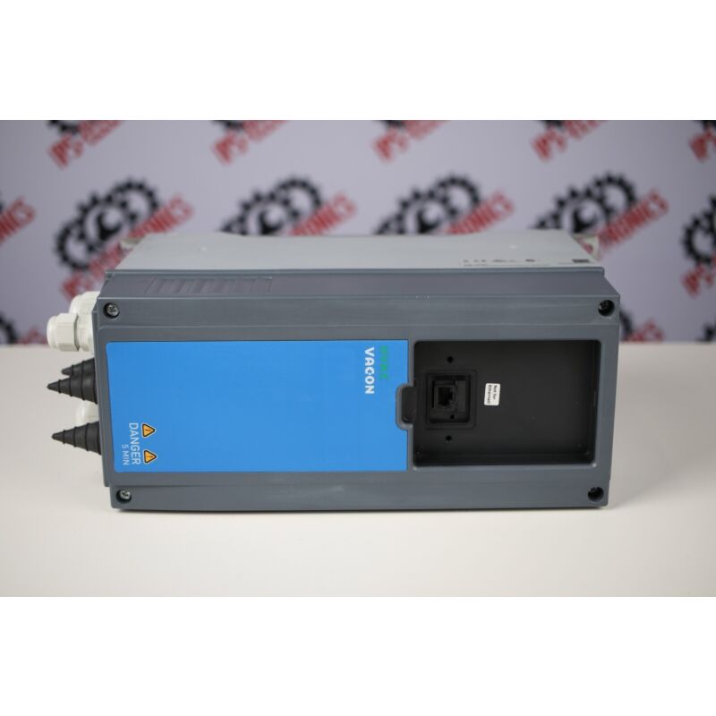 HVAC VACON0100-3L-0004-4-HVAC+SBF2+IP54+HMTX-FL03+DLNL